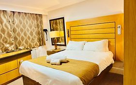 Crown Hotel - Stone, Near Stoke-On-Trent By Oyo